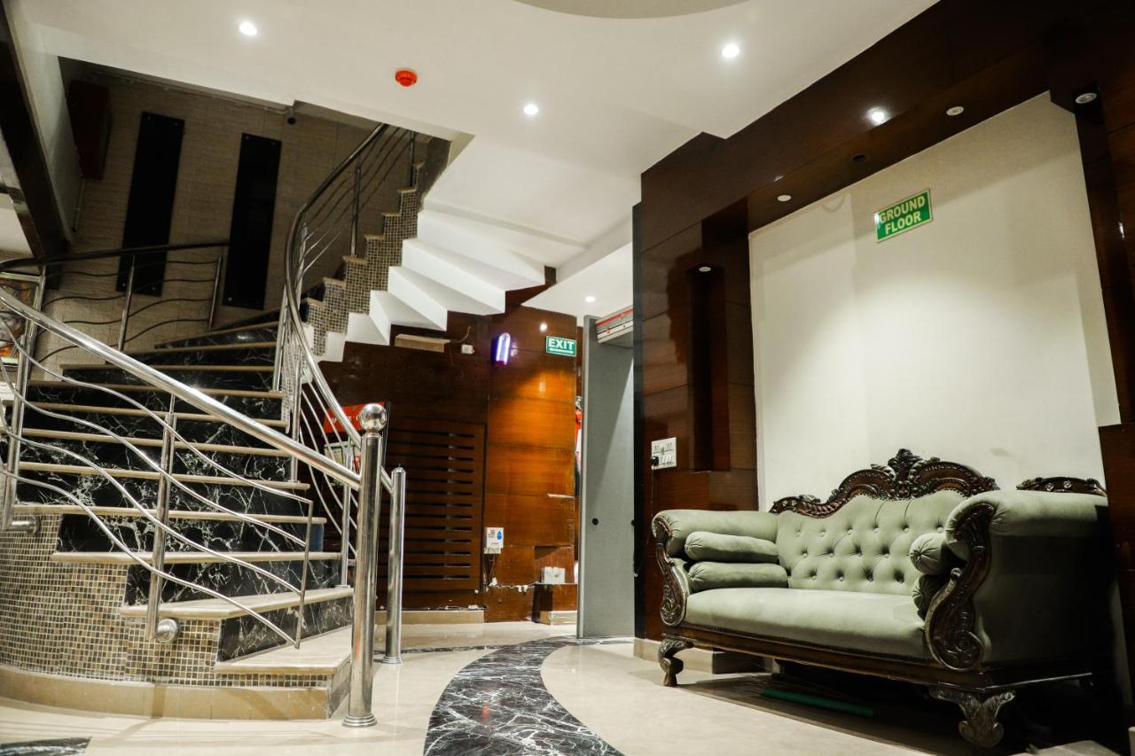 Hotel Vanson Villa - Near Connaught Place Нью-Дели Экстерьер фото